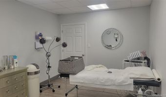 365 Broadway, Amityville, NY 11701