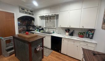 631 W Walnut St, Albion, NE 68620