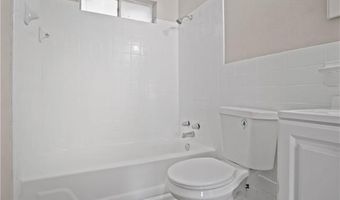624 AVOYELLES Dr, Alexandria, LA 71301
