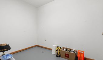 2751 Rivers Bluff Ln, Anoka, MN 55303