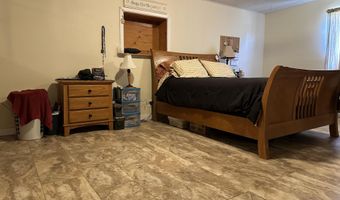 805 W Bullock Ave, Artesia, NM 88210
