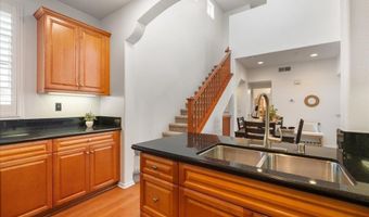 4089 Karst Rd, Carlsbad, CA 92010