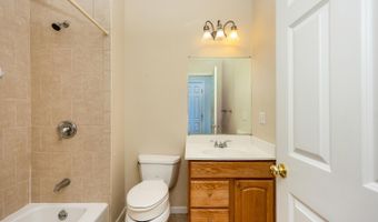 173 Anton Dr, Bridgeport, CT 06606