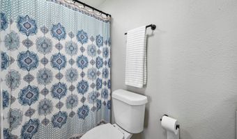 88 Live Oak St, Alvarado, TX 76009