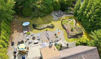 28 Westwood Dr, Bayville, NJ 08721