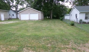 204 Hawthorne St, Alma, MI 48801