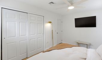 26 Ravenwood Blvd, Barnegat, NJ 08005