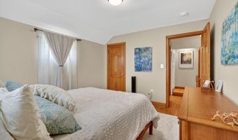 4837 1ST St S, Arlington, VA 22204