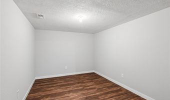1112 32nd St SE, Altoona, IA 50009