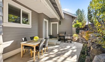 1217 SW Bryanwood Pl, Bend, OR 97702