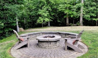 3445 Holly Fork Rd, Barhamsville, VA 23011