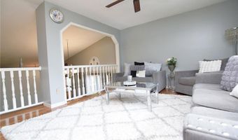 5634 142nd St W, Apple Valley, MN 55124