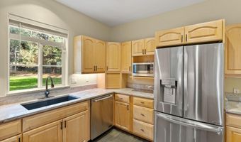 3025 NW Fairway Heights Dr, Bend, OR 97703