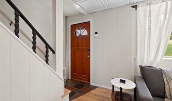 2703 Burham St, Airville, PA 15203