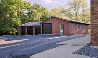 2823 Avoca Eureka Rd, Bedford, IN 47421