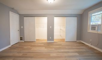 42448 N Lake Ave, Antioch, IL 60002
