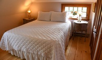 13 Hampton Ln, Amagansett, NY 11930