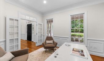 9919 LOGAN Dr, Potomac, MD 20854