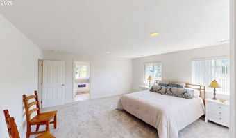 714 PIONEER Rd B4, Brookings, OR 97415