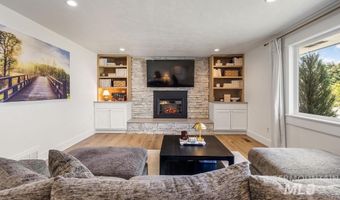 210 Marvin St, Caldwell, ID 83605