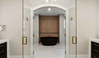 7805 CAYUGA Ave, Bethesda, MD 20817