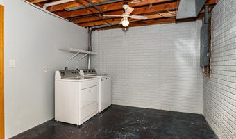 4714 Todd Dr, Ames, IA 50014