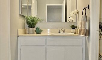 1136 S Dover Cir, Anaheim, CA 92805