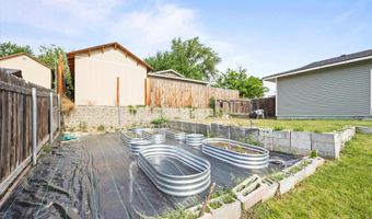 1103 Christopher Ln, Benton City, WA 99320