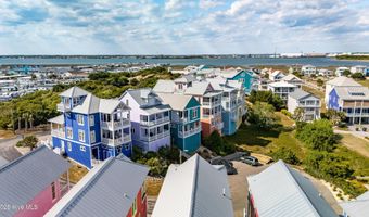 112 Sandpiper Ct, Atlantic Beach, NC 28512