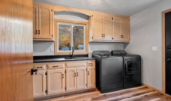 W3829 HIGHVIEW Drive, Appleton, WI 54913