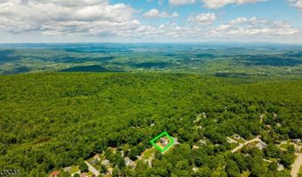 1 Bantry Ct, Alloway, NJ 07422