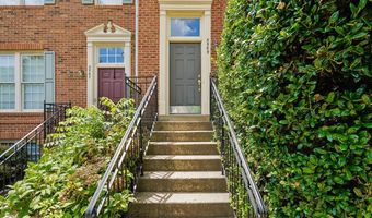 5569 JOWETT Ct, Alexandria, VA 22315