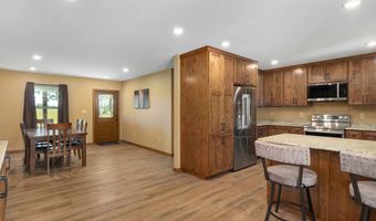 18519 Farm Road 2000, Aurora, MO 65605