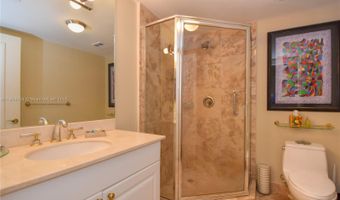 20201 E Country Club Dr 901, Aventura, FL 33180