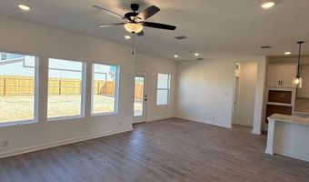 10911 Bop Ln, Adkins, TX 78101