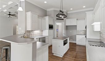 304 SW Duke Ave, Bentonville, AR 72712