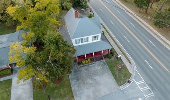 4 S Lee, Baxley, GA 31513