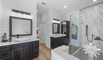 949 ALLEGRO Ln, Apollo Beach, FL 33572