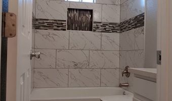 445 N 14th St D, Las Vegas, NV 89101