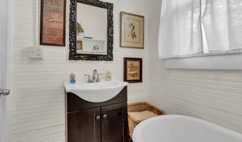 804 N JEFFERSON St, Albany, GA 31701