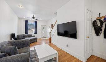 140 PIERCE St, Philadelphia, PA 19148