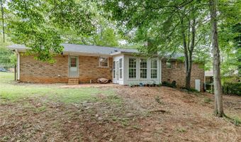 655 University Cir, Athens, GA 30605