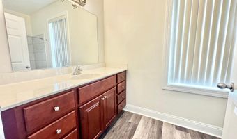 1665 KENTON Rd 101, Dover, DE 19904