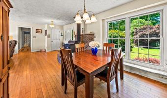 738 Dawson Creek Rd, Arapahoe, NC 28510