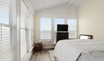 2540 Montyna Ln, Alford, FL 32420