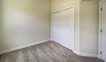2843 Hardwick Rd, Ann Arbor, MI 48105