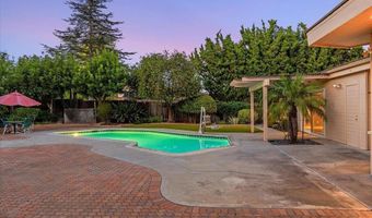 1440 Via Valente, Escondido, CA 92029