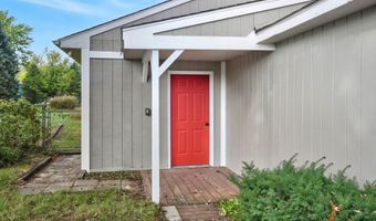 3342 Dumont Lake Dr, Allegan, MI 49010