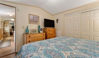 279 Hunter N Rd, Alburgh, VT 05440