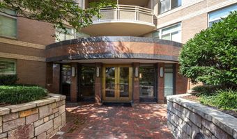 7111 WOODMONT Ave 602, Bethesda, MD 20815